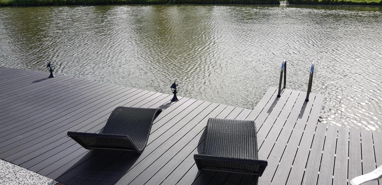 Carafun Aan Het Water Ooltgensplaat Villa Eksteriør bilde