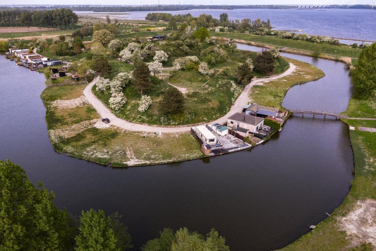 Carafun Aan Het Water Ooltgensplaat Villa Eksteriør bilde